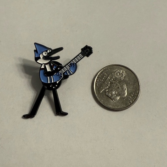 Women’s Jewelry Regular Show Mordecai  Playing Guitar Blue and Black Enamel Pin - Picture 2 of 3